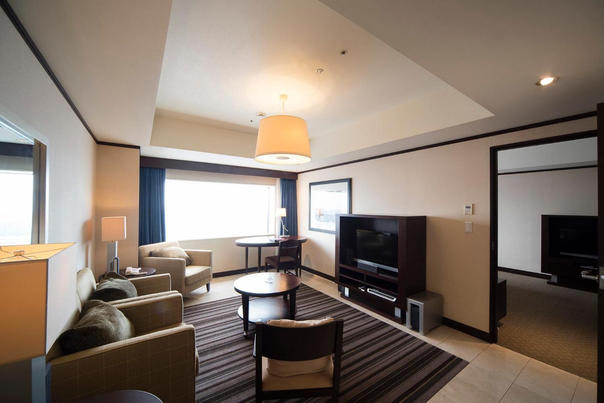 Ana Crowne Plaza Okayama By Ihg Hotel Екстериор снимка
