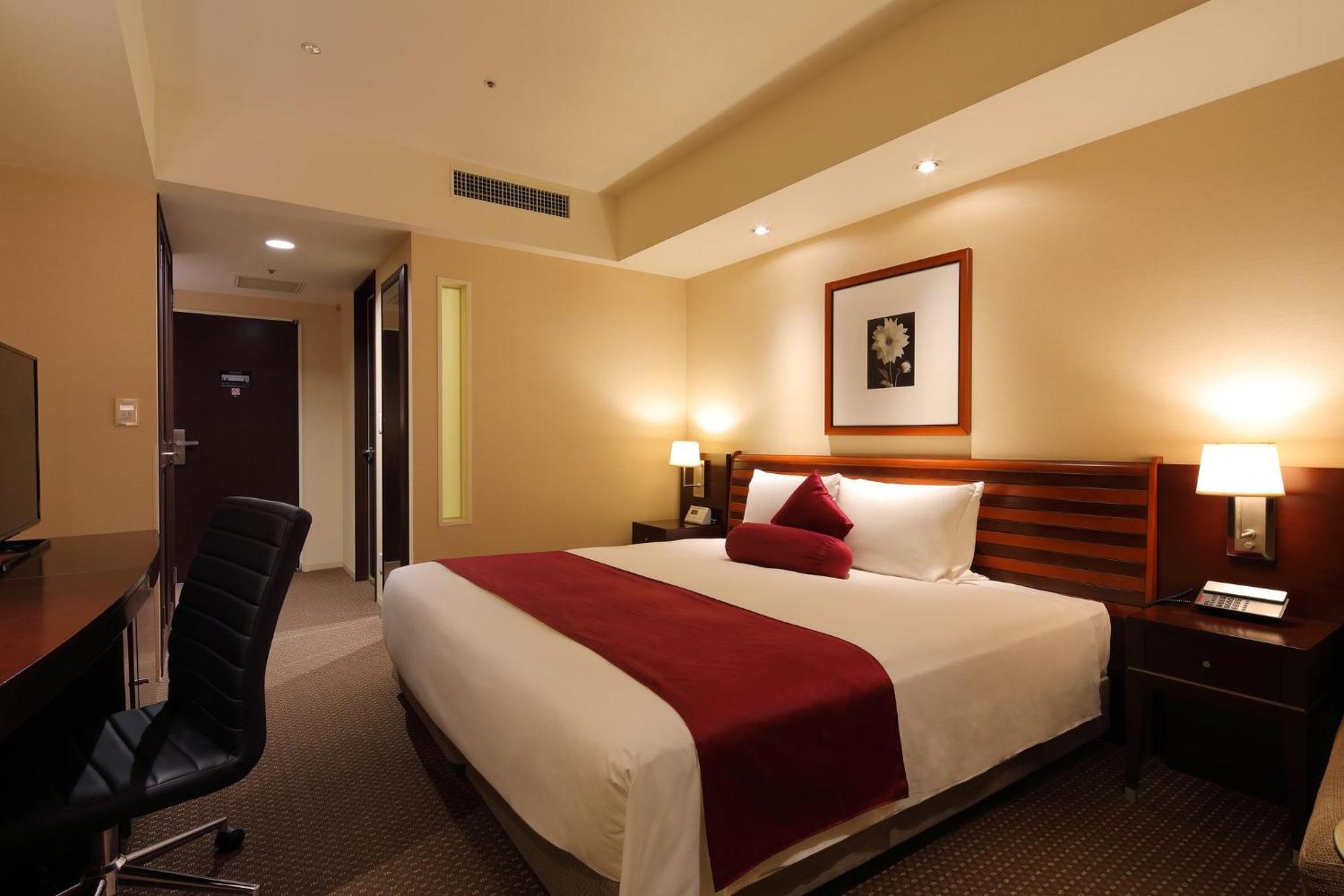 Ana Crowne Plaza Okayama By Ihg Hotel Екстериор снимка